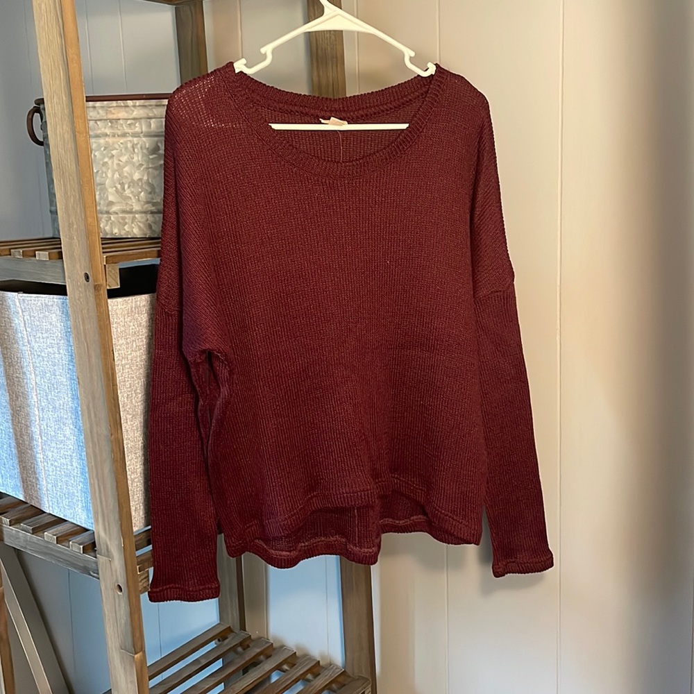 Womens Sweater. Size L